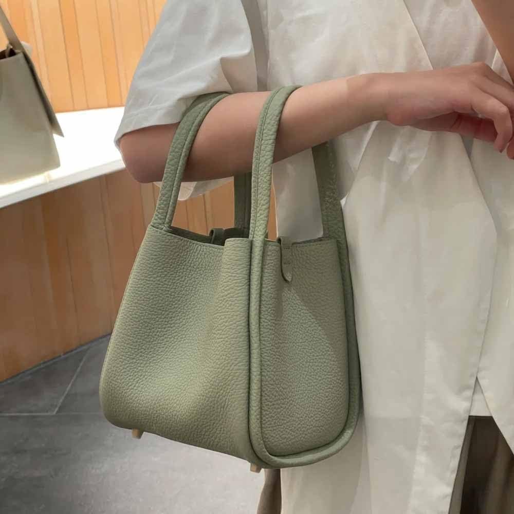 Women's Classic Design Luxury Leather Bag Soft Handbag Fashion Multi functional Bucket Bag Elegant Handbag - Image 2